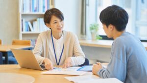 通信制高校はどんな感じ?学校生活・生徒・学費のリアル